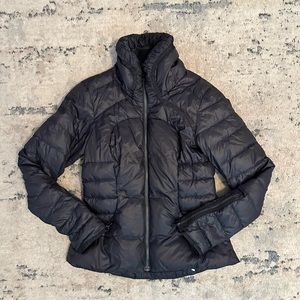 Lululemon down town puffy jacket